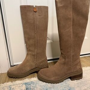 Gentle Souls by Kenneth Cole Women’s Brandon Boots Size Taupe Size 8M
